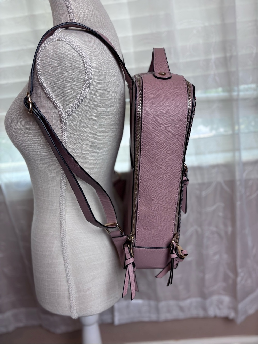Cal Pak Kaya Faux Leather Lap Top Back Pack in Blush Color Gold Tone Hardware - Picture 2 of 13